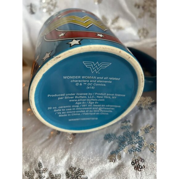 Set Of Wonder Woman Ceramic Mugs By Silver Buffalo Hand Wash DC Comics Licensed - Picture 10 of 10